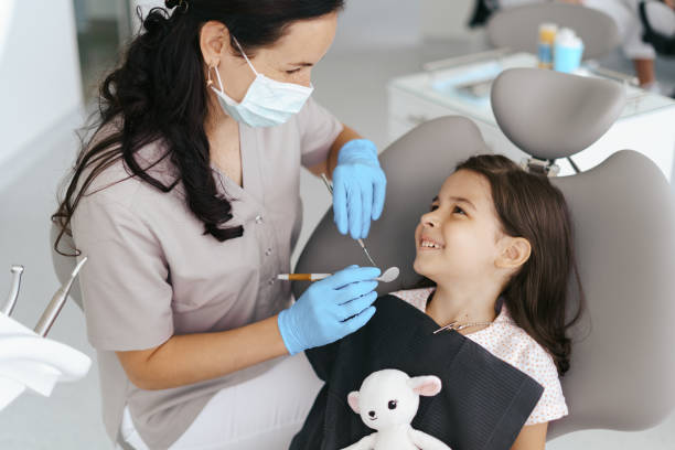 Best Emergency Dental Care for Broken or Chipped Teeth in Robbins, IL